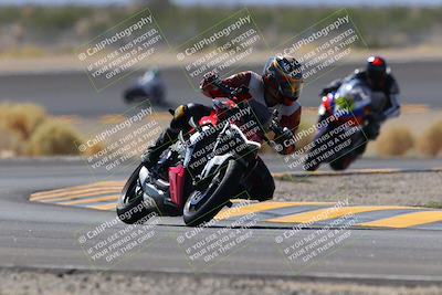 media/Oct-08-2022-SoCal Trackdays (Sat) [[1fc3beec89]]/Turn 14 (1050am)/